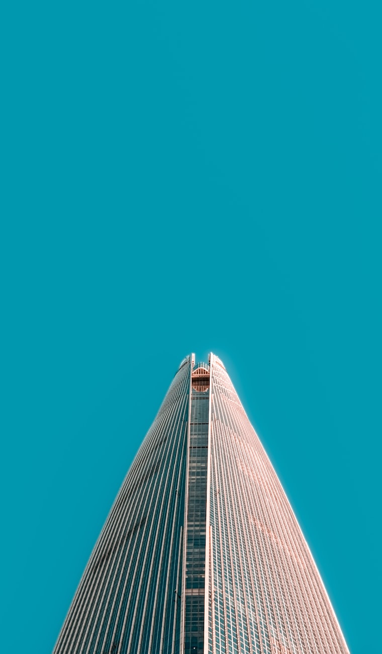 A skyscraper against a clear sky
